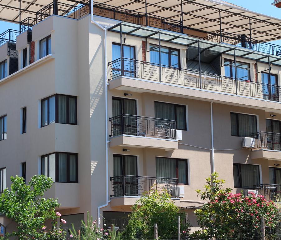 נסבר Flowers Apartments מראה חיצוני תמונה